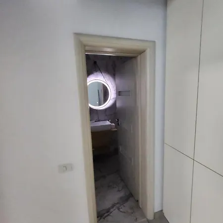 Building Stefan Ll * ナボダリ