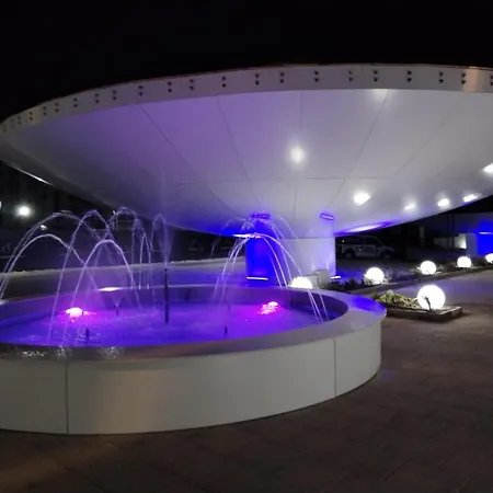 Building Stefan Ll *