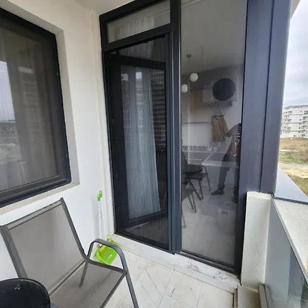 Building Stefan Ll