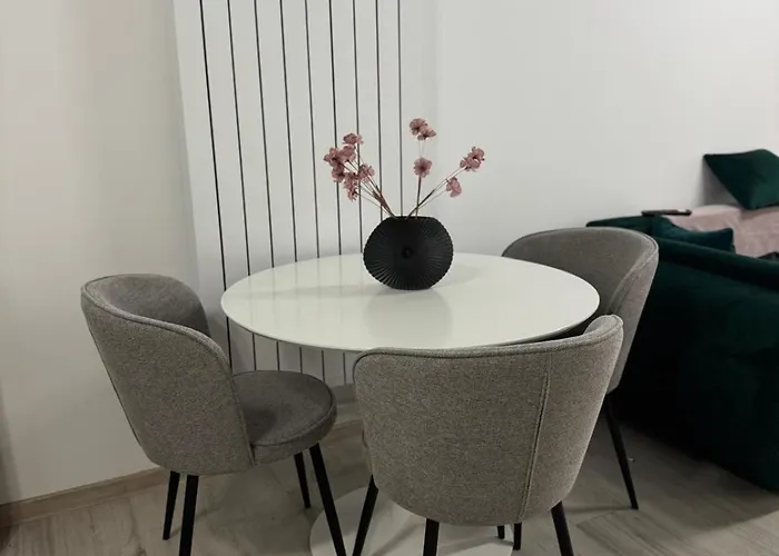 Апартаменты Building Stefan Ll Нэводари