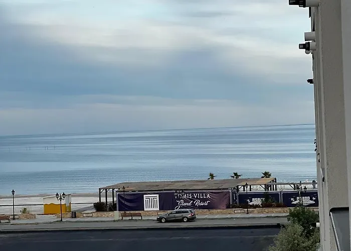 Building Stefan Ll * Нэводари