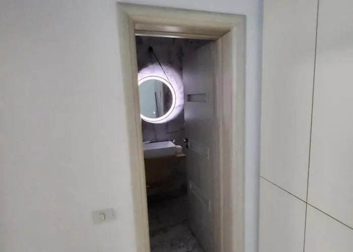 Building Stefan Ll * Нэводари