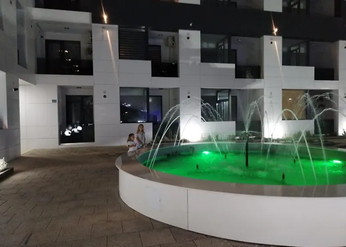 Building Stefan Ll * Нэводари